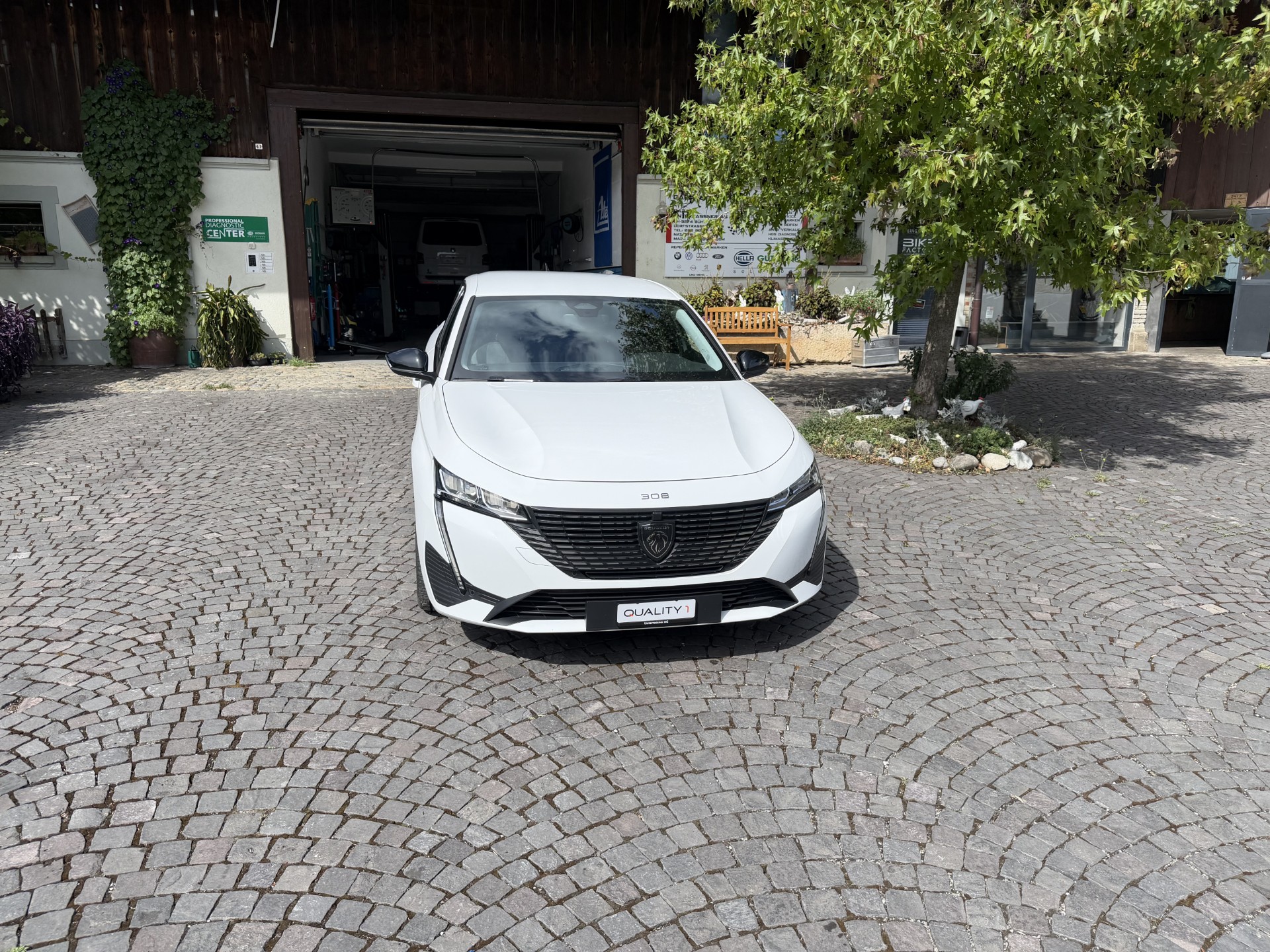 PEUGEOT 308 SW 1.5 BlueHDI Allure Pack EAT8-image-7