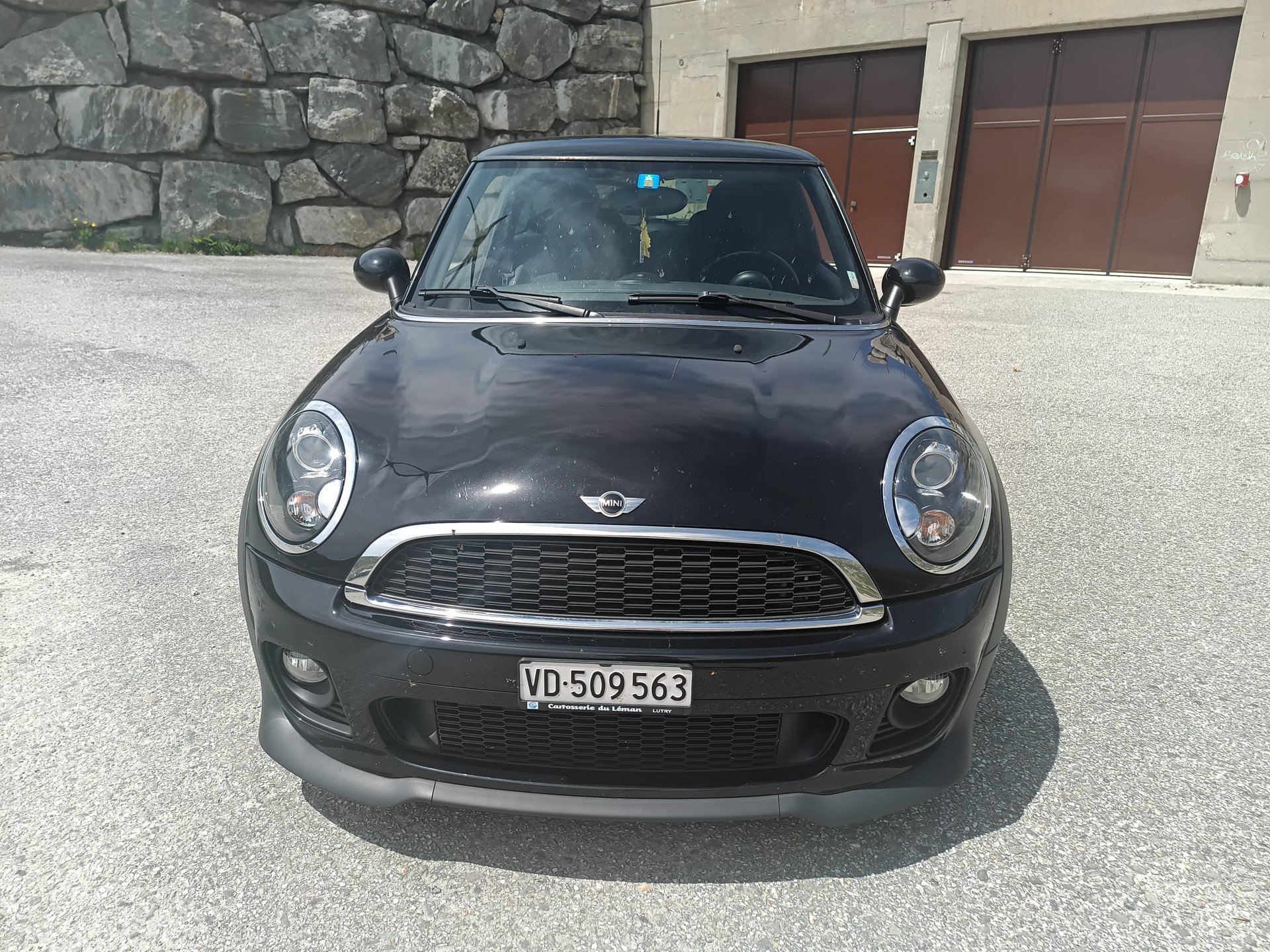 MINI 1.6i Cooper-image-2
