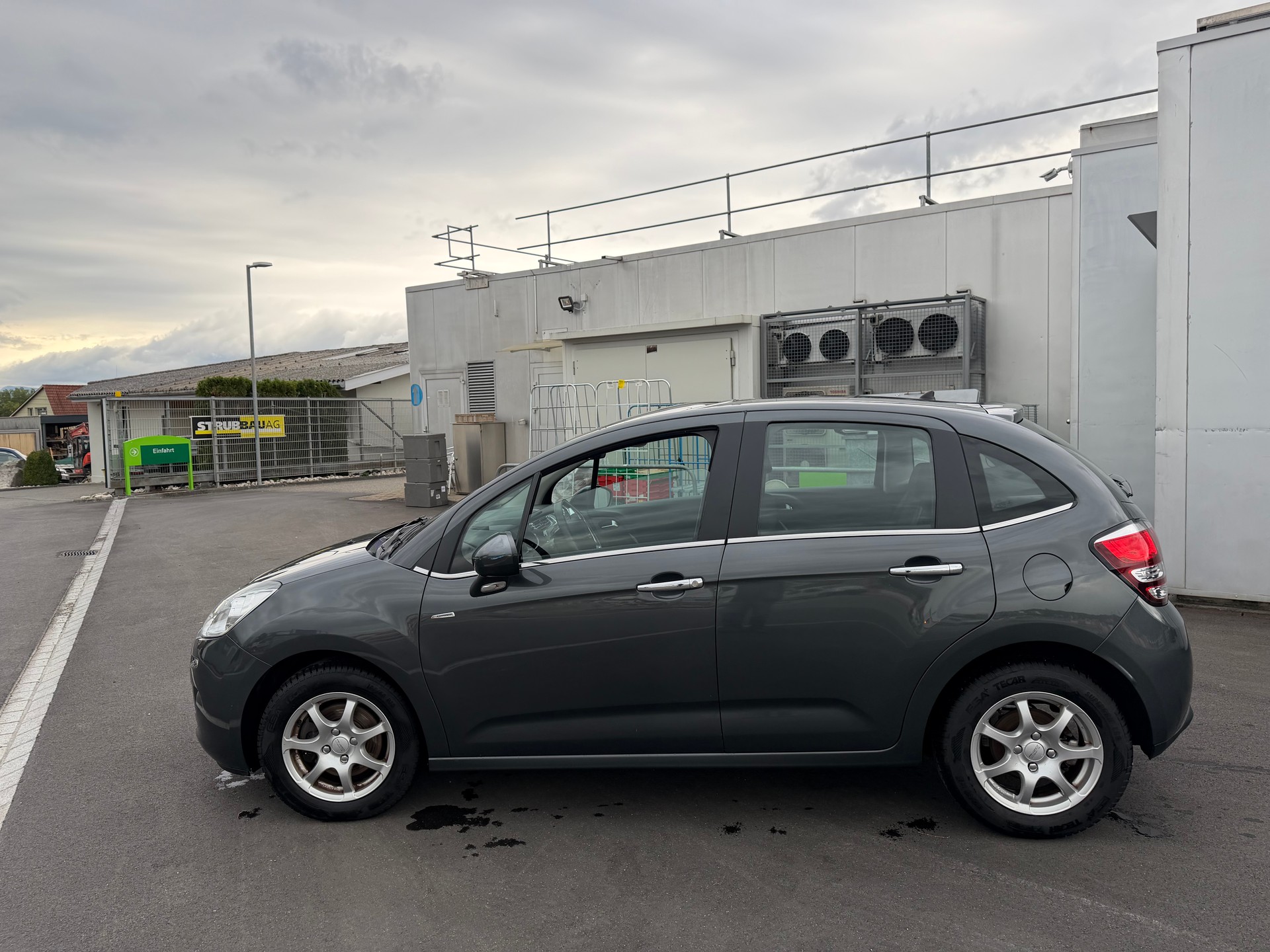 CITROEN C3 1.6i 16V Exclusive Automatic-image-8
