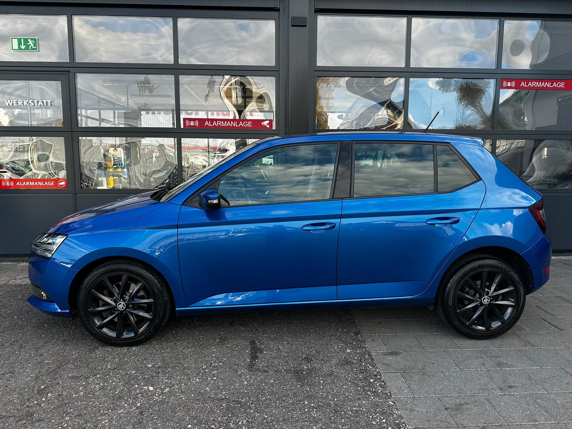 SKODA Fabia 1.0 TSI Style DSG-image-2