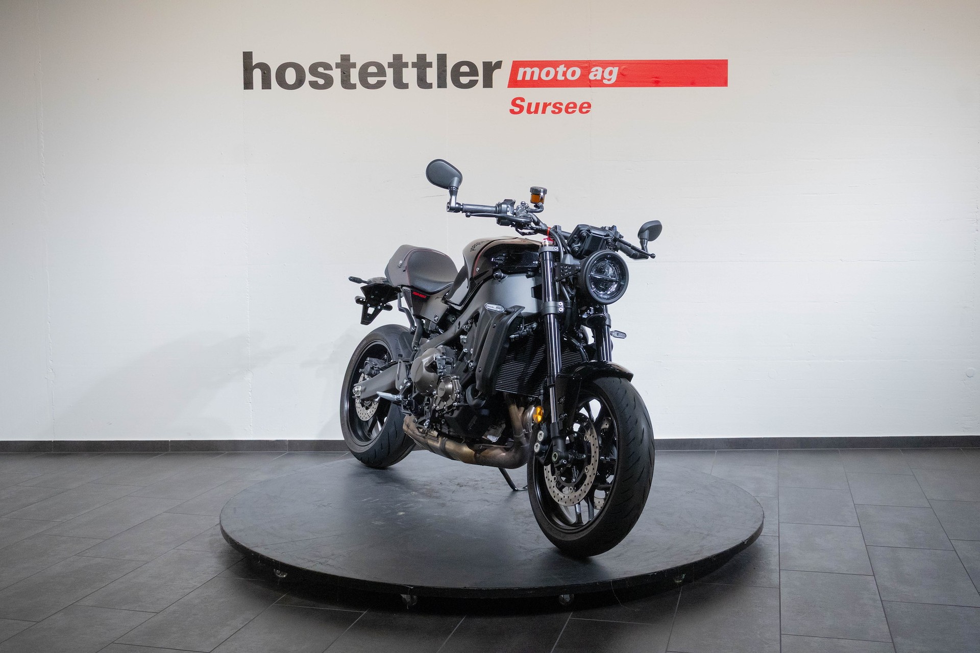 YAMAHA XSR 900