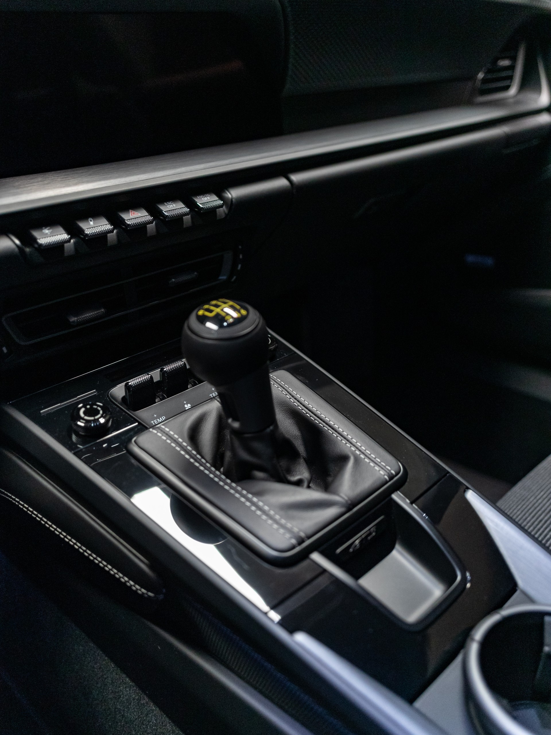 PORSCHE 911 GT3 Touring-image-20