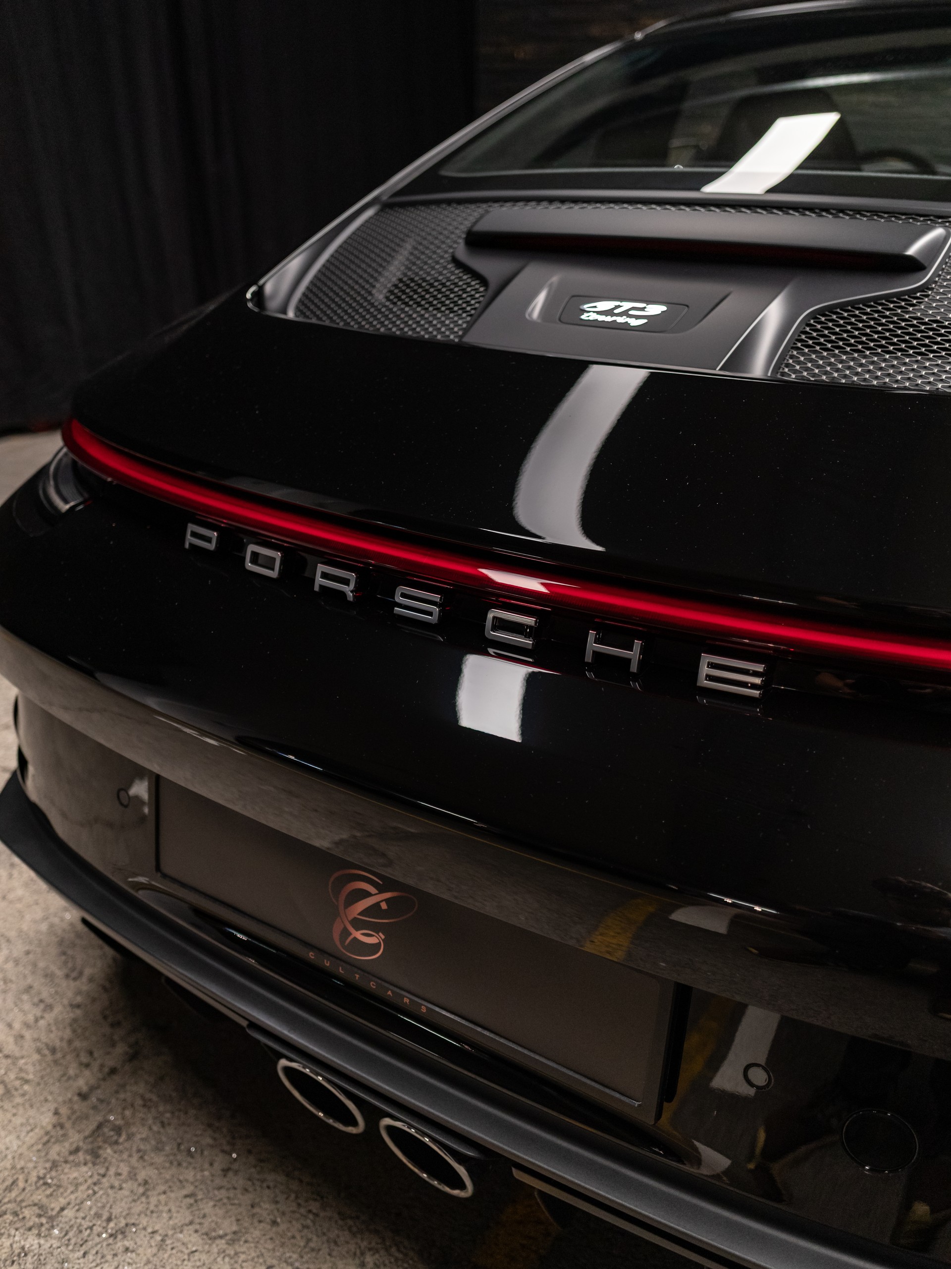 PORSCHE 911 GT3 Touring-image-24