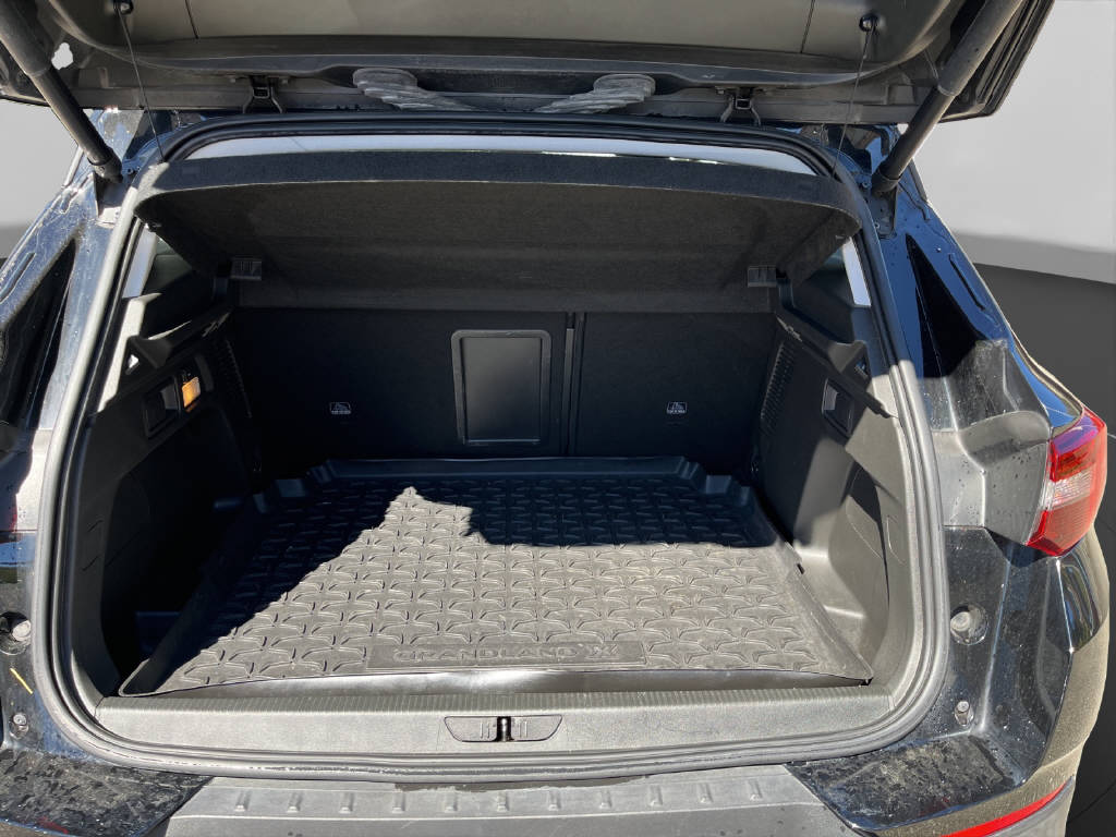 OPEL Grandland X 1.2 T Ultimate-image-8