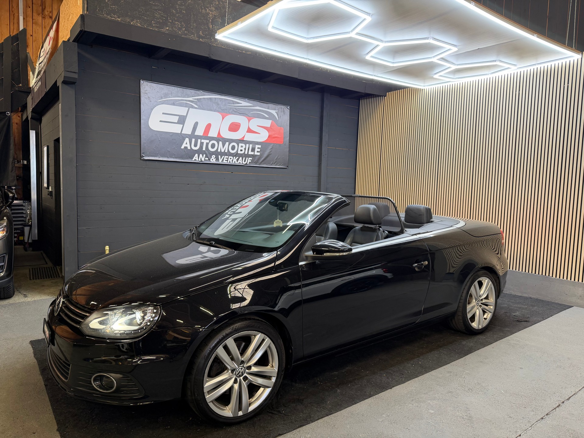 VW Eos 2.0 TSI-image-6