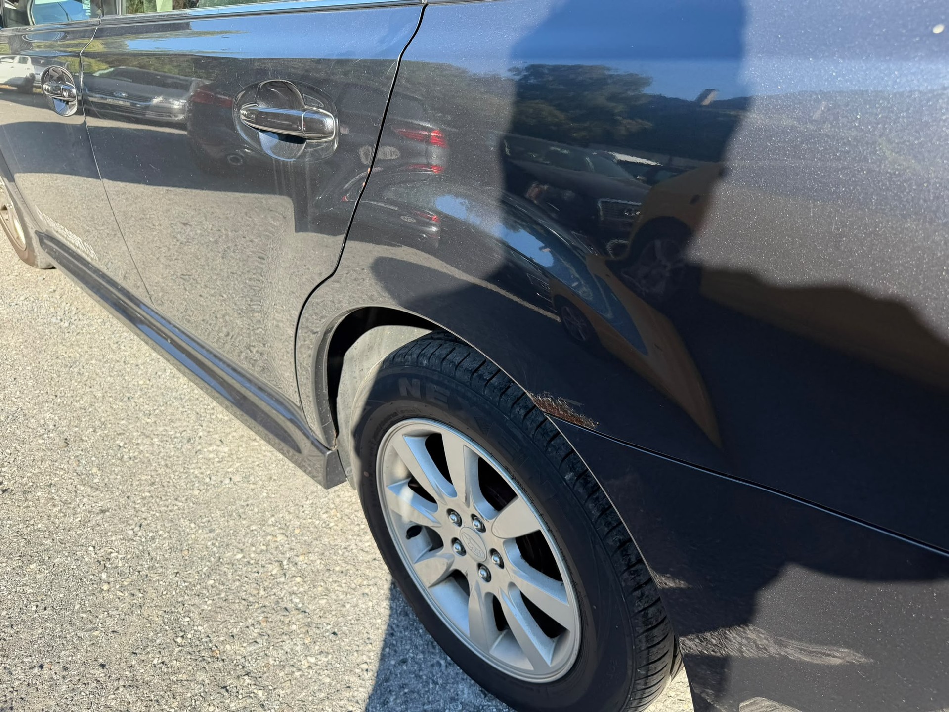 SUBARU Legacy 2.0i AWD-image-2