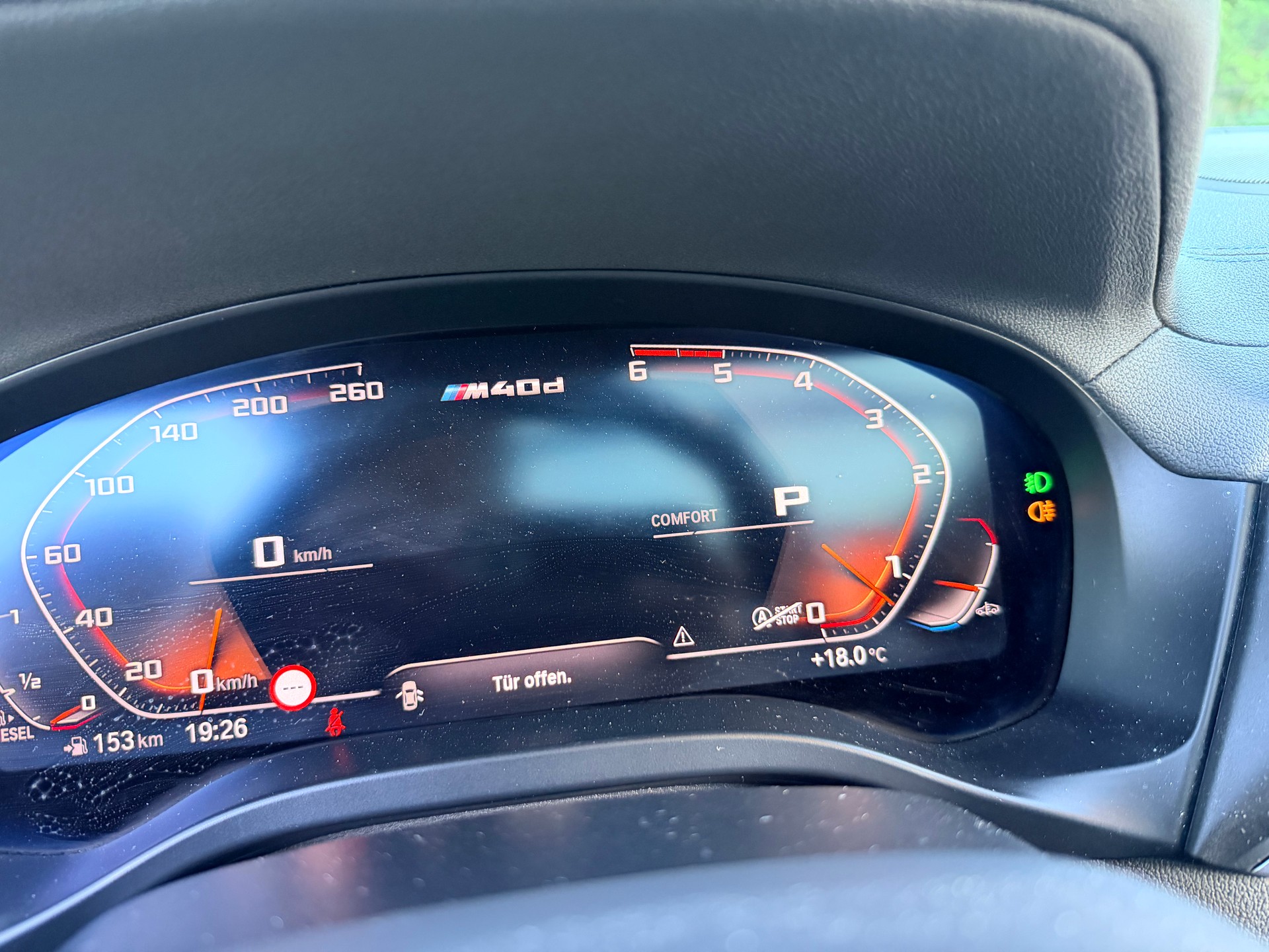 BMW M40d-image-15
