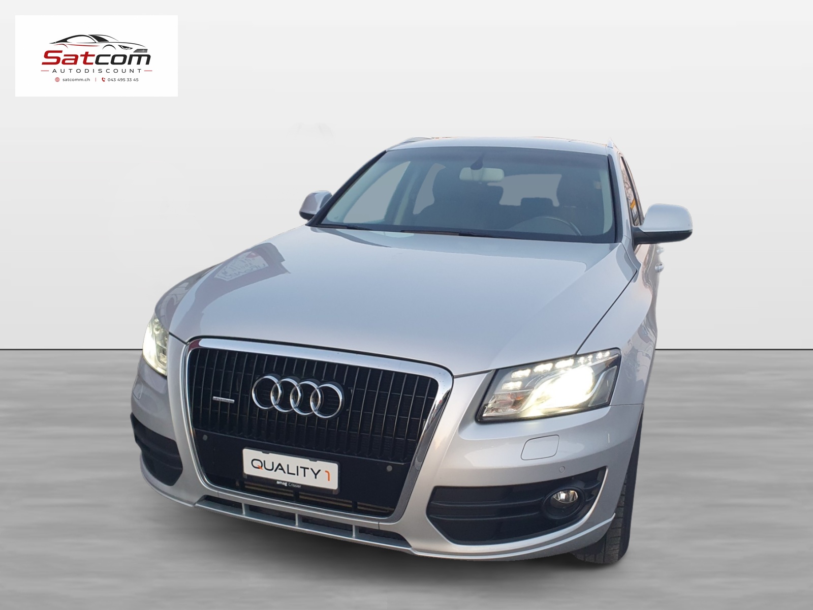 AUDI Q5 2.0 TFSI quattro S-tronic-image-3