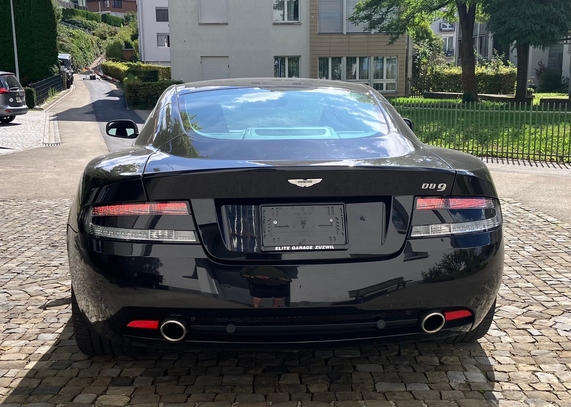 ASTON MARTIN DB9 Touchtronic 2-image-3