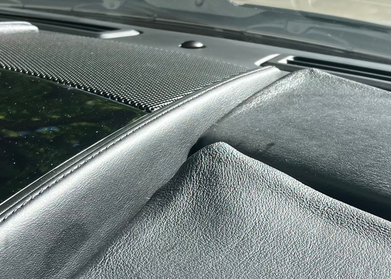 ASTON MARTIN DB9 Touchtronic 2-image-14