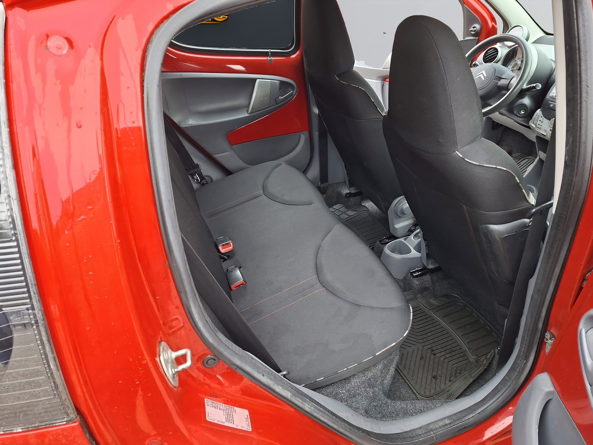 CITROEN C1 1.0i-image-10