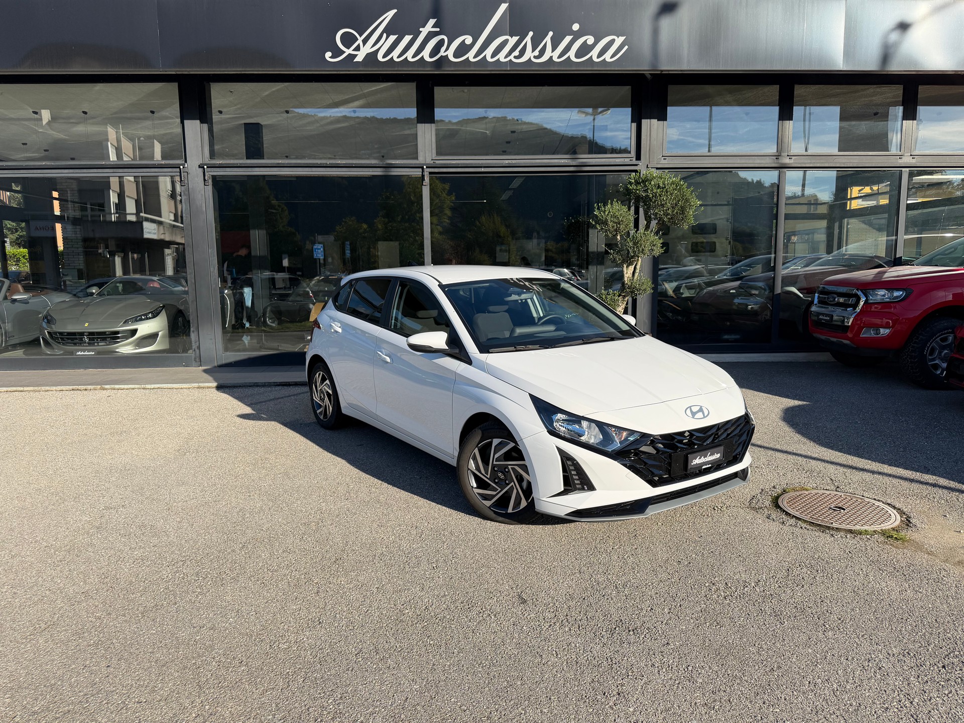 HYUNDAI i20 1.0 T-GDi Amplia DCT-image-0