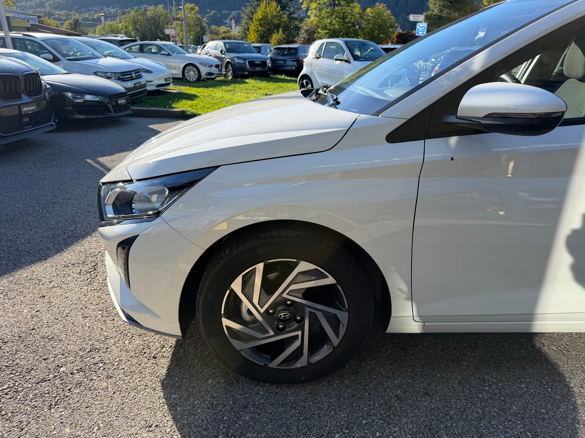 HYUNDAI i20 1.0 T-GDi Amplia DCT-image-17