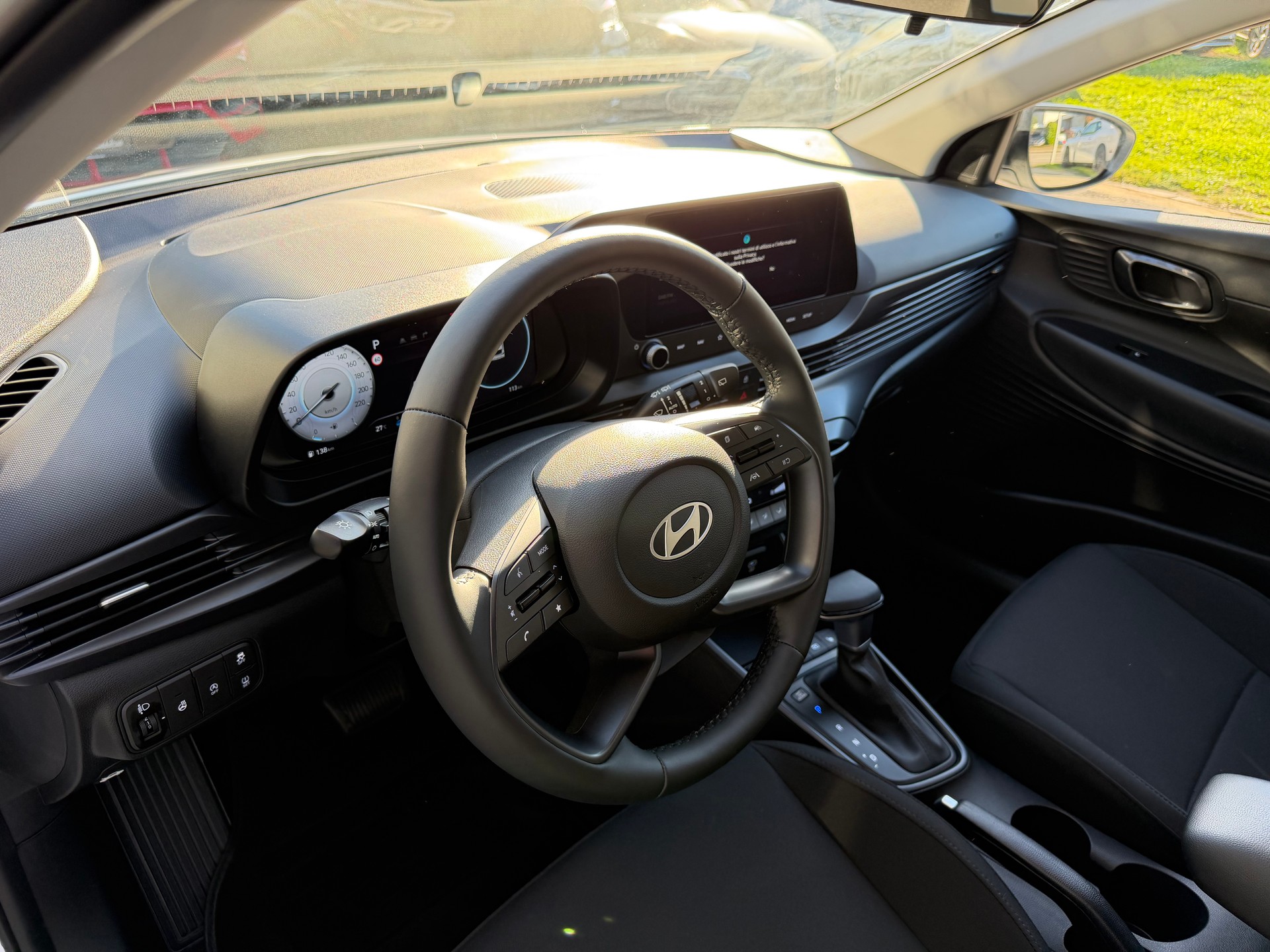 HYUNDAI i20 1.0 T-GDi Amplia DCT-image-12