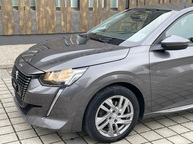 PEUGEOT 208 1.2 PureTech Allure-image-7