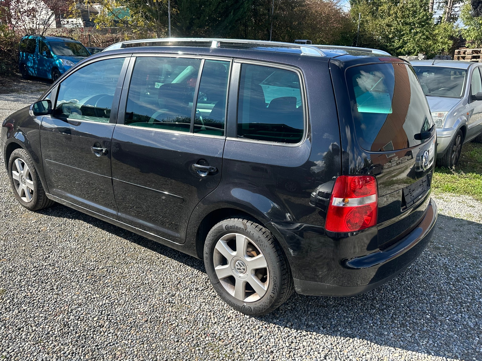 VW Touran 2.0 TDI Highline-image-5
