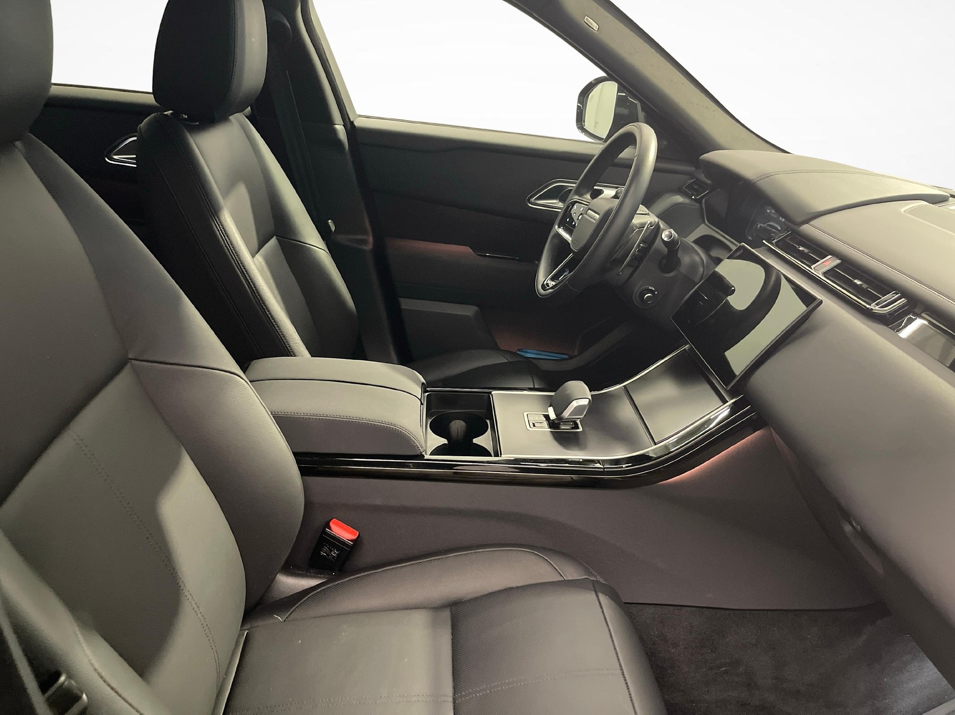 LAND ROVER Range Rover Velar 2.0 P400e Dynamic SE-image-9
