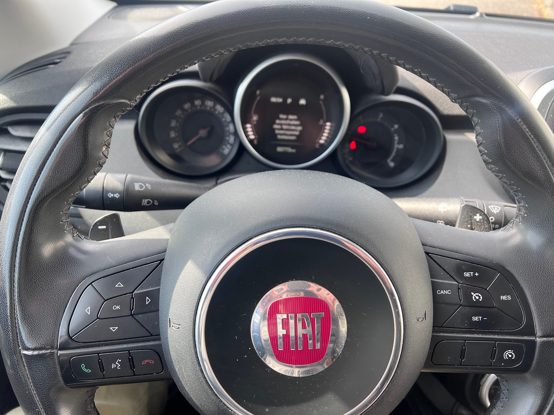 FIAT 500X 2.0 MJ Cross Plus 4x4 Automatic-image-11