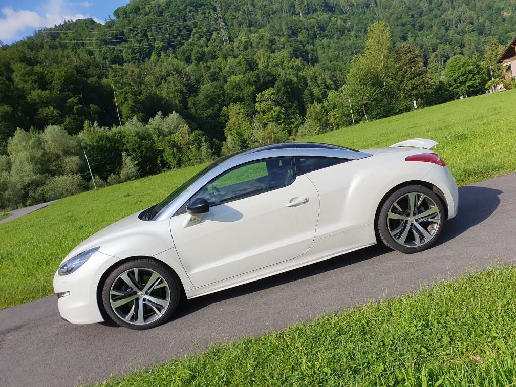 PEUGEOT RCZ 1.6 200 PS Turbo-image-4