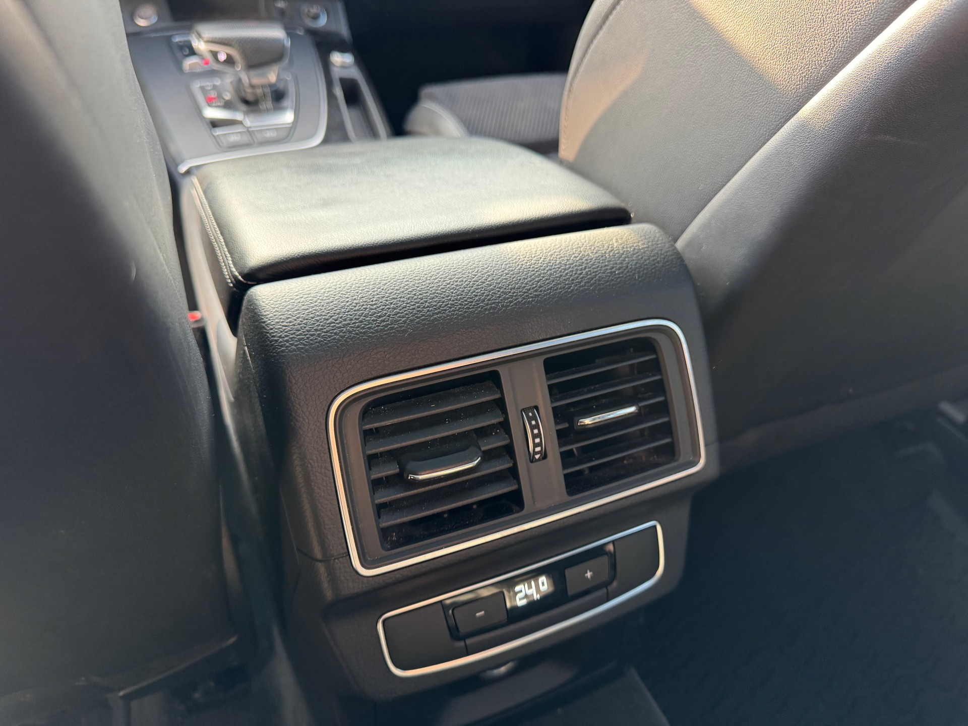 AUDI Q5 2.0 TFSI ABT sport quattro S-tronic-image-8