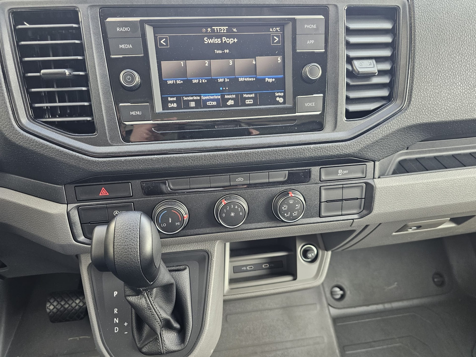 VW Crafter 35 2.0 BiTDI Champ. HD L3 Kip./Prit./Kof.+Heb. RWD A-image-13