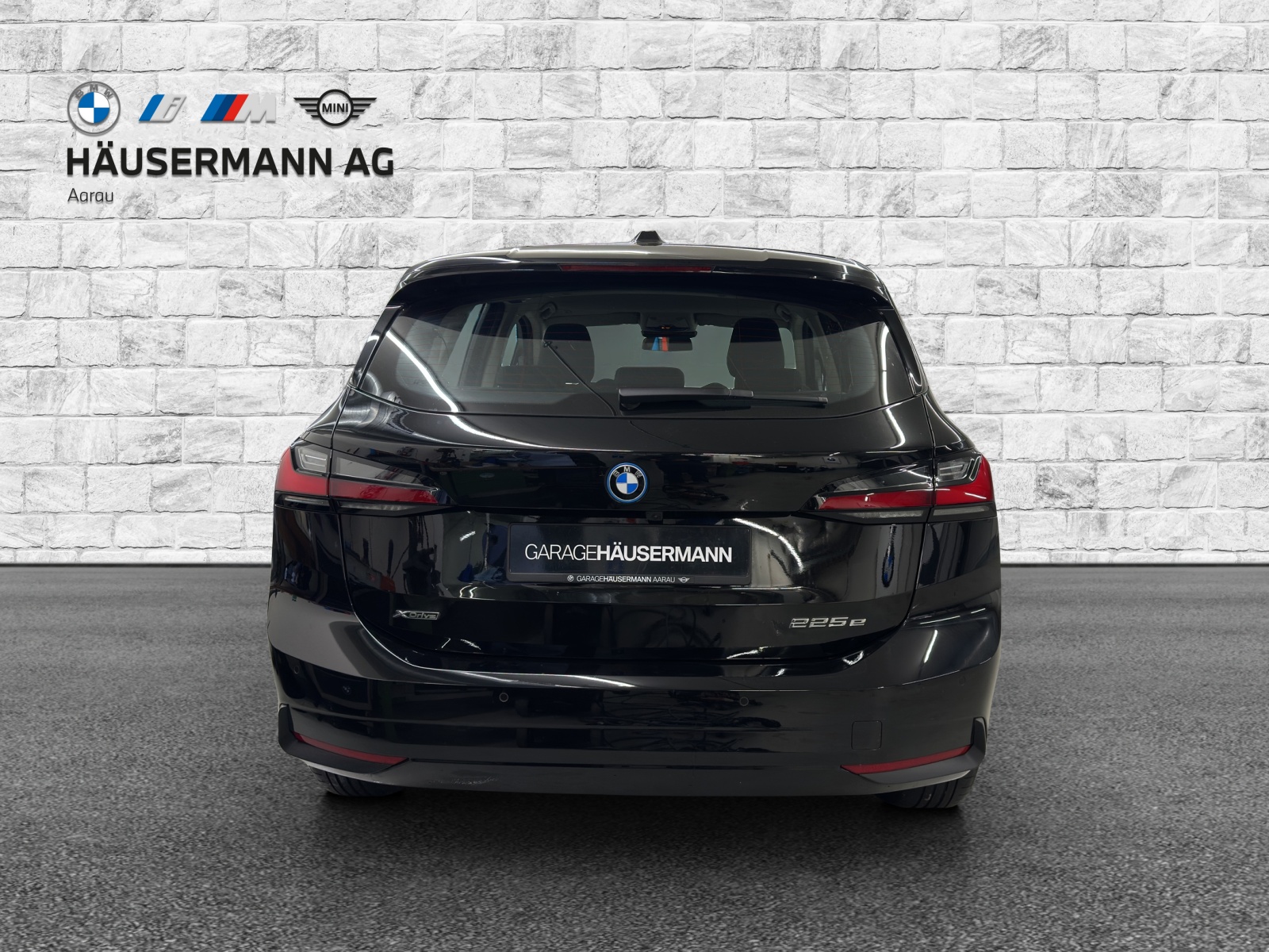BMW 225e xDrive Act. Tourer-image-5