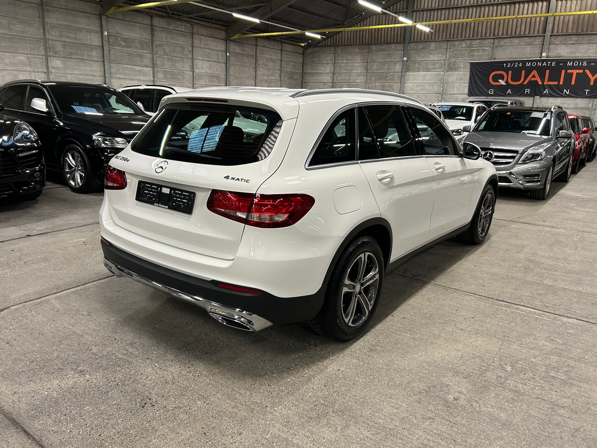 MERCEDES-BENZ GLC 250 d Exclusive 4Matic 9G-Tronic-image-3