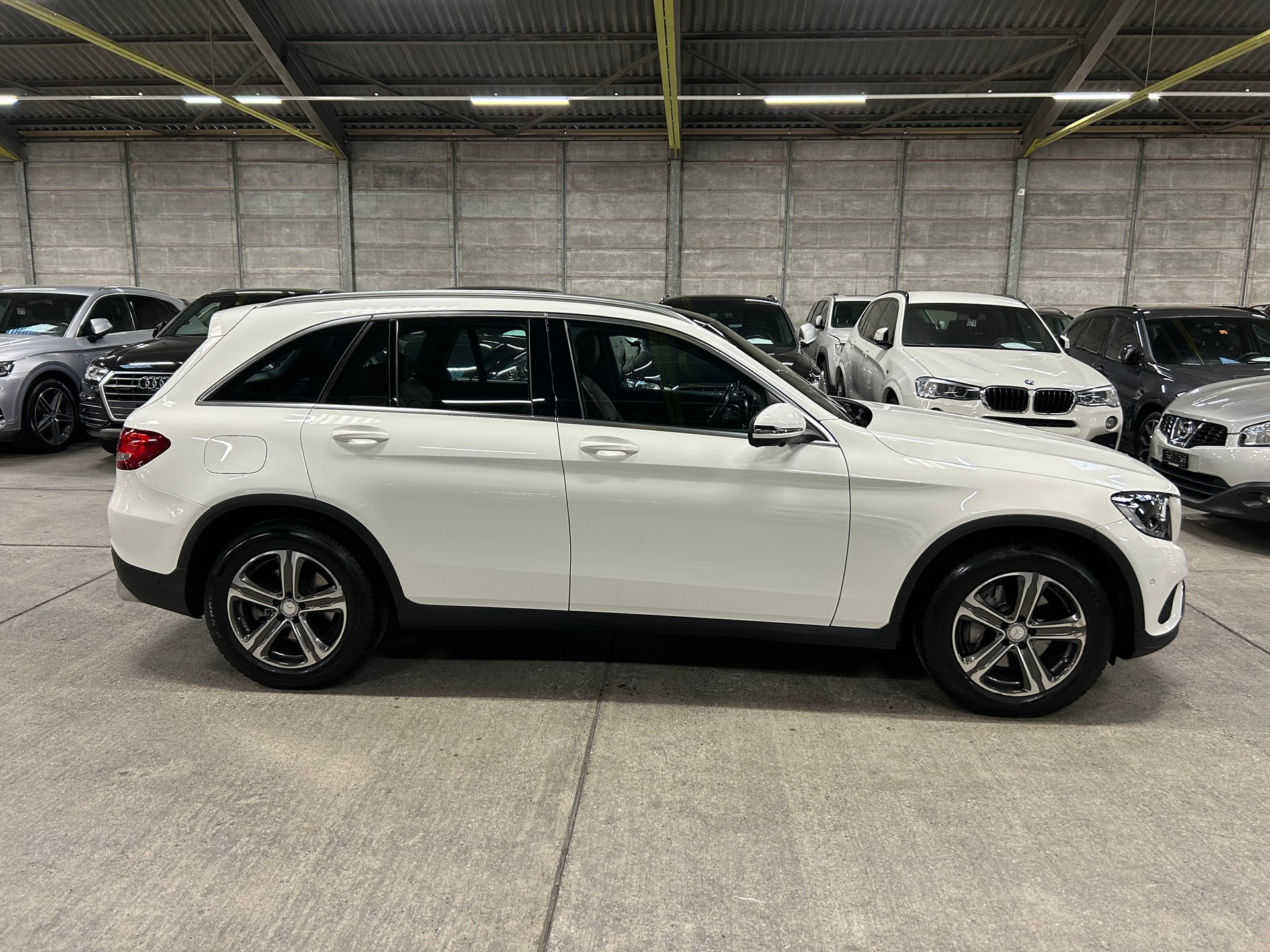 MERCEDES-BENZ GLC 250 d Exclusive 4Matic 9G-Tronic-image-2