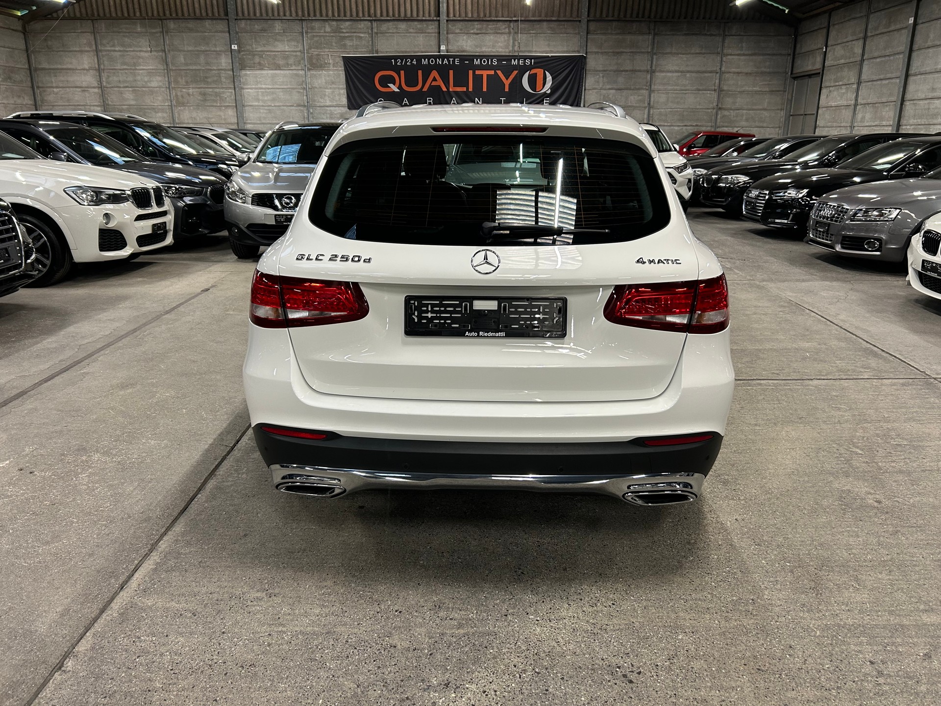 MERCEDES-BENZ GLC 250 d Exclusive 4Matic 9G-Tronic-image-4