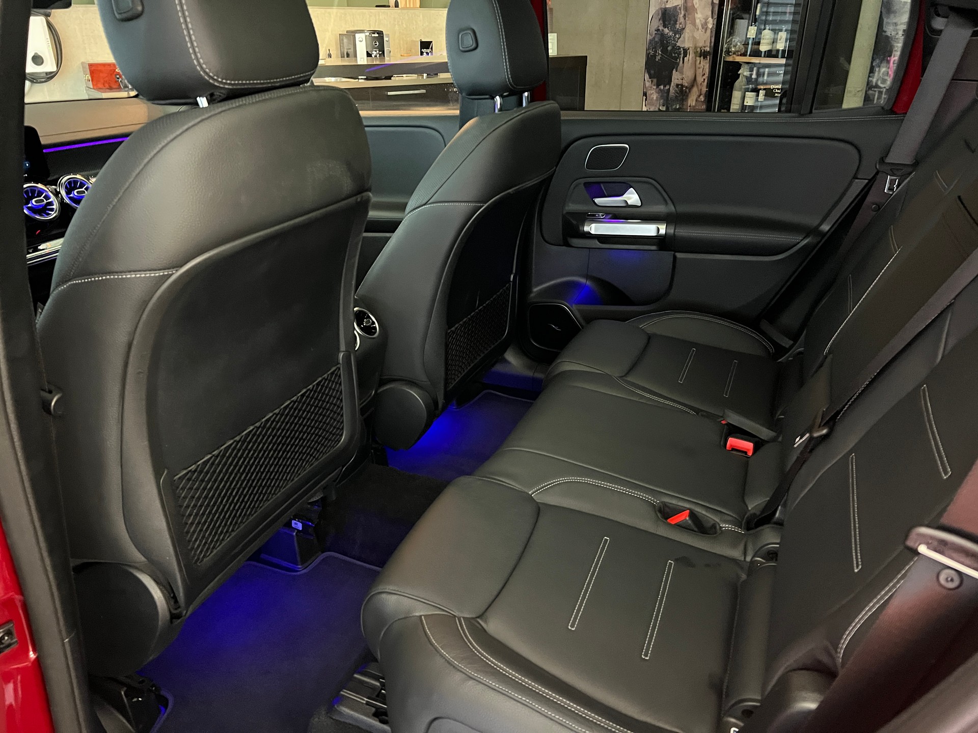 MERCEDES-BENZ GLB 35 AMG 4Matic 8G-Tronic-image-9