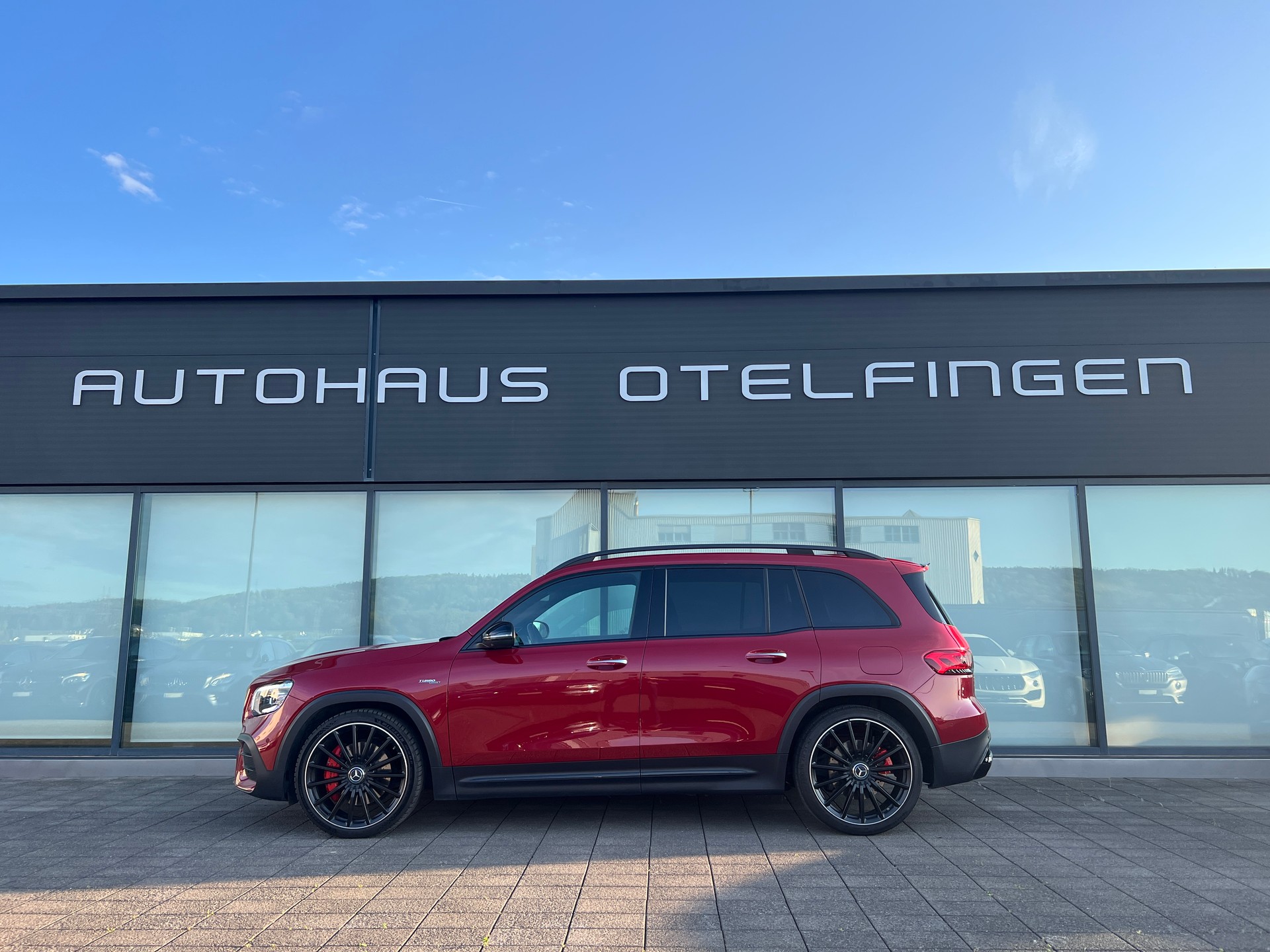 MERCEDES-BENZ GLB 35 AMG 4Matic 8G-Tronic-image-0