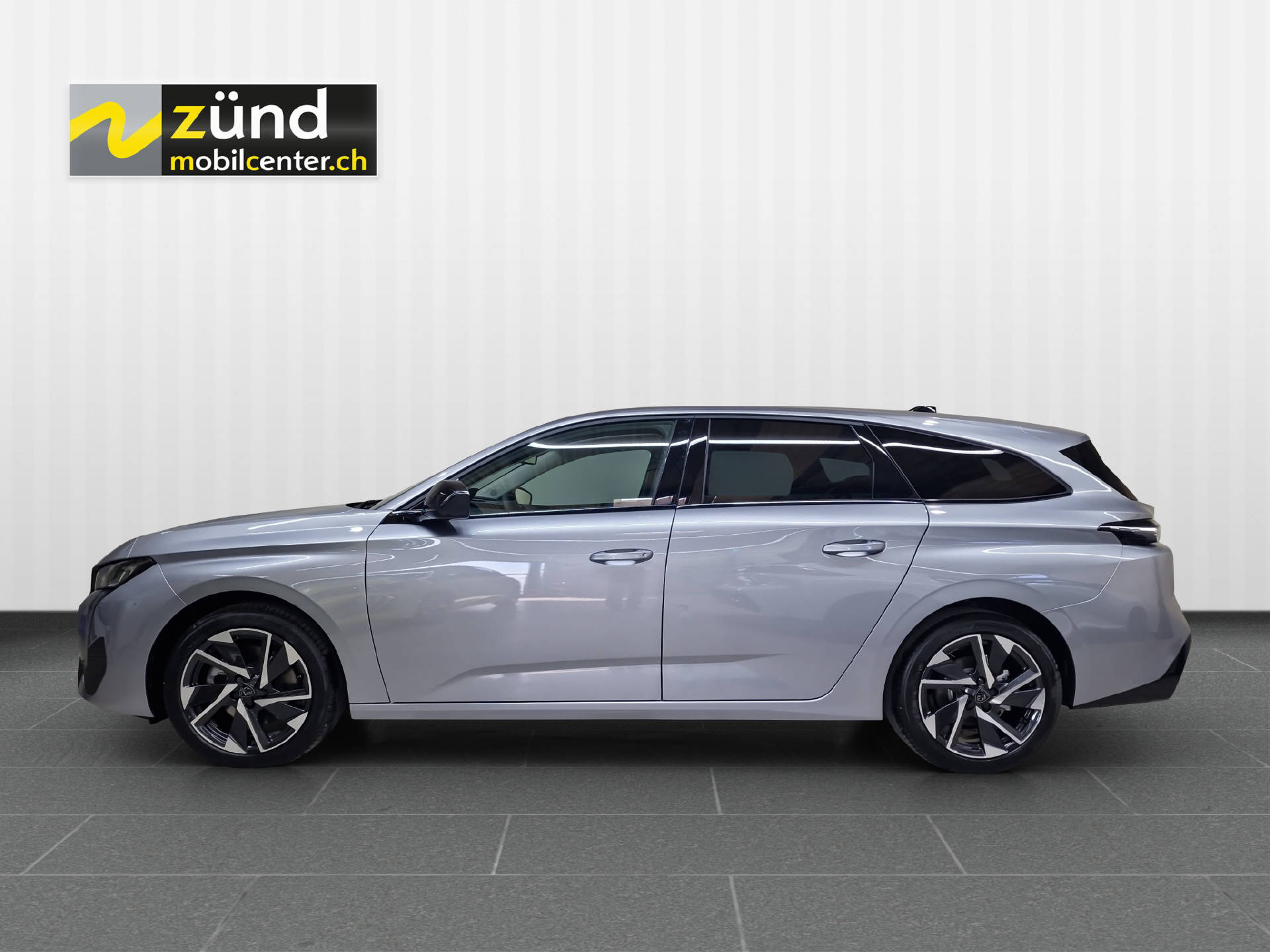 PEUGEOT 308 SW 1.2 Hybrid Allure-image-1