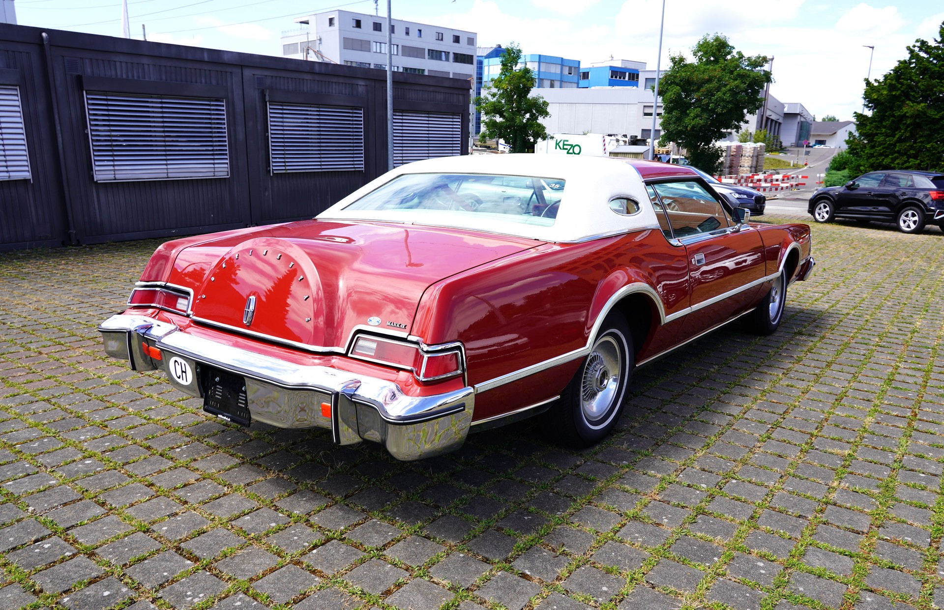 FORD Continental Mark IV ( Lincoln Mark IV)-image-4