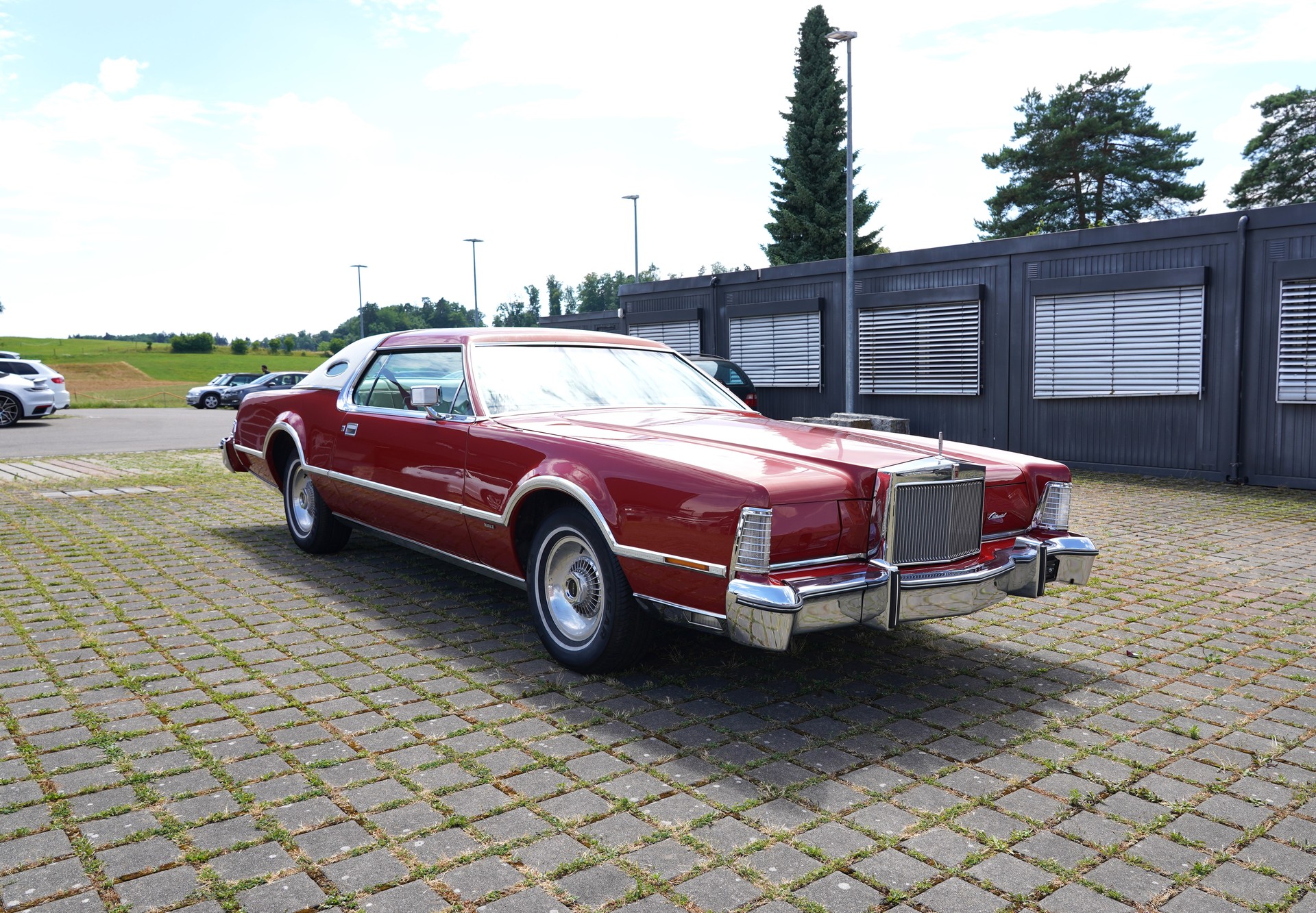 FORD Continental Mark IV ( Lincoln Mark IV)-image-1