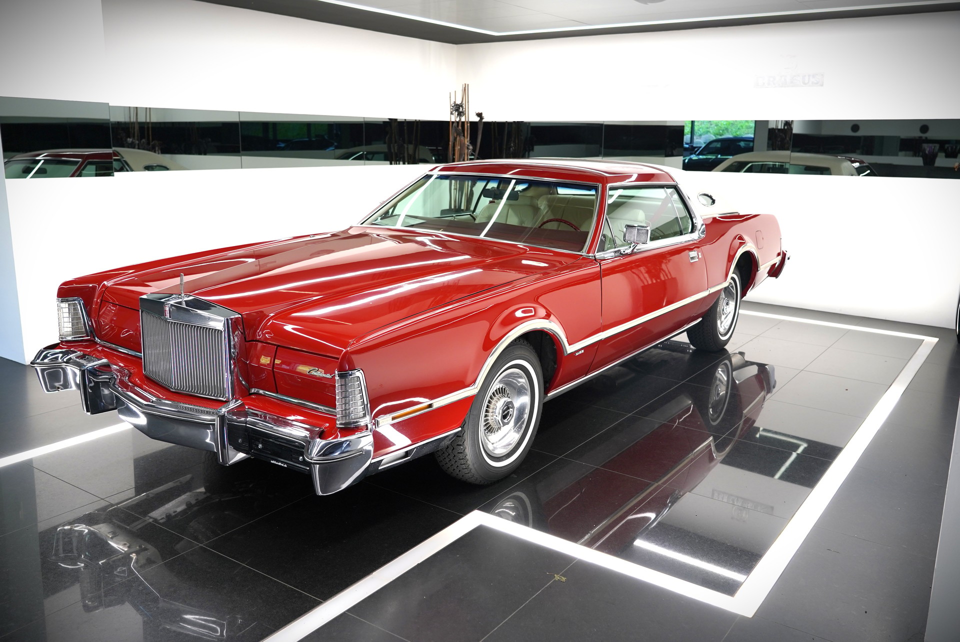 FORD Continental Mark IV ( Lincoln Mark IV)-image-0