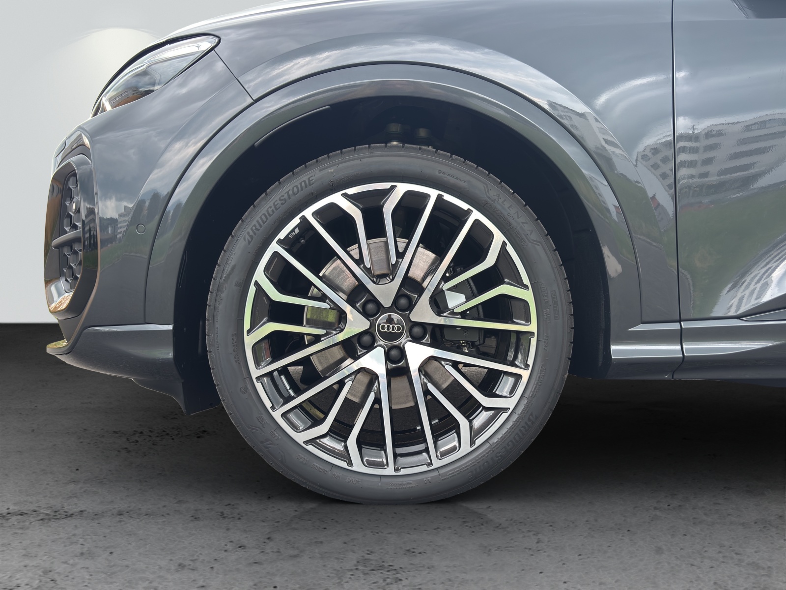 AUDI SQ5 Sportback TFSI quattro S-tronic-image-10