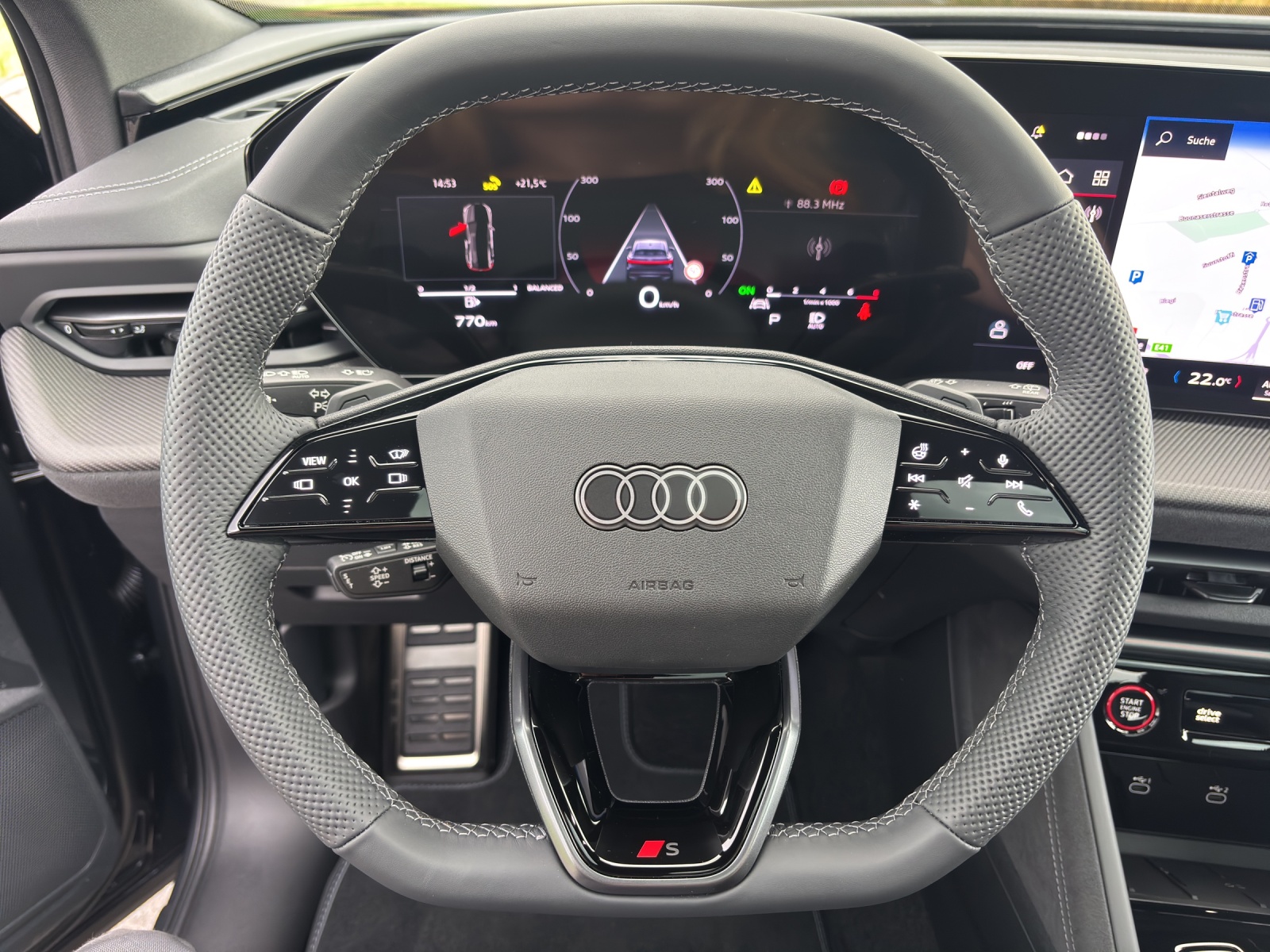 AUDI SQ5 Sportback TFSI quattro S-tronic-image-12