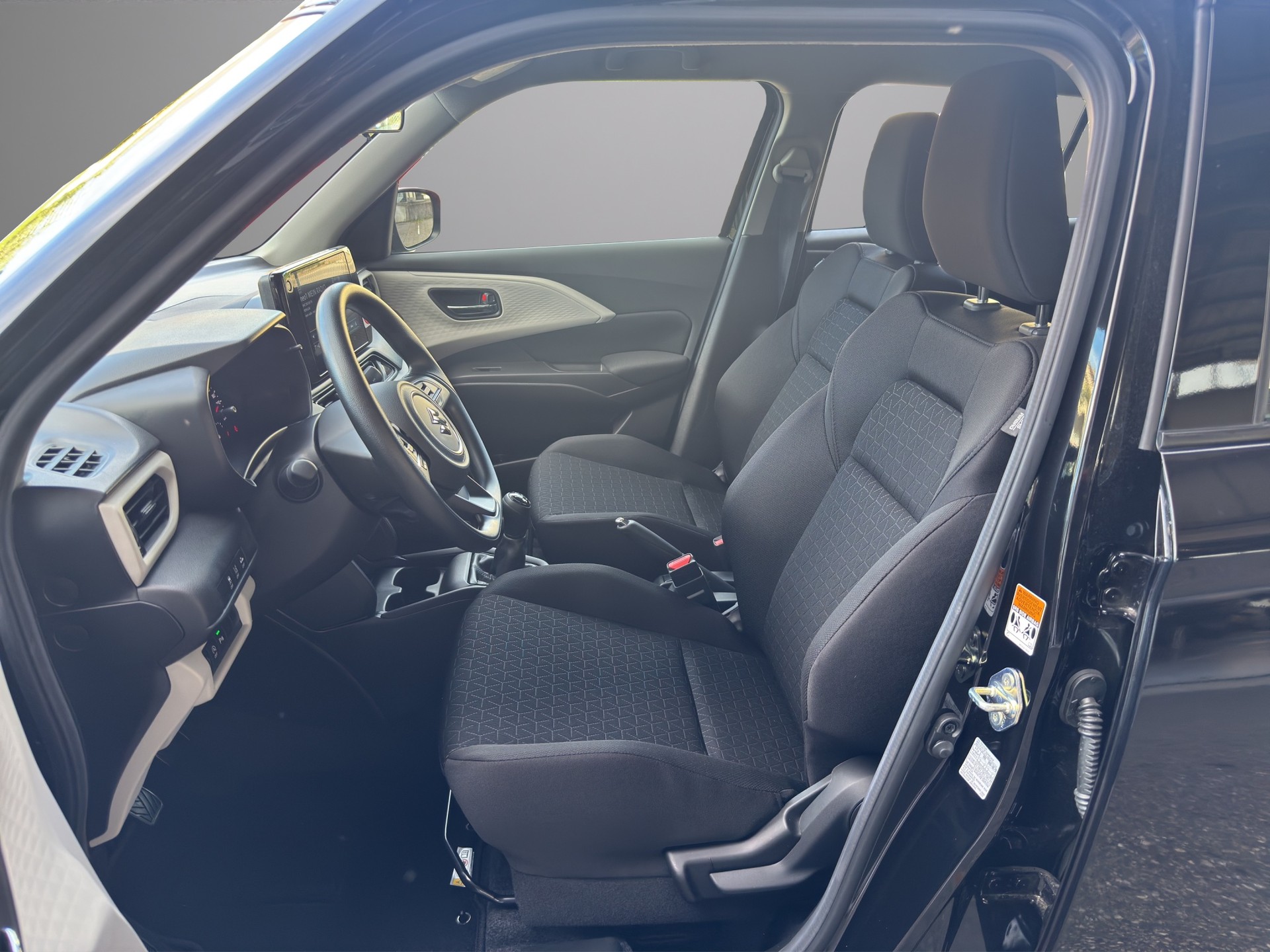 SUZUKI Swift 1.2 Compact Hybrid 4x4-image-8