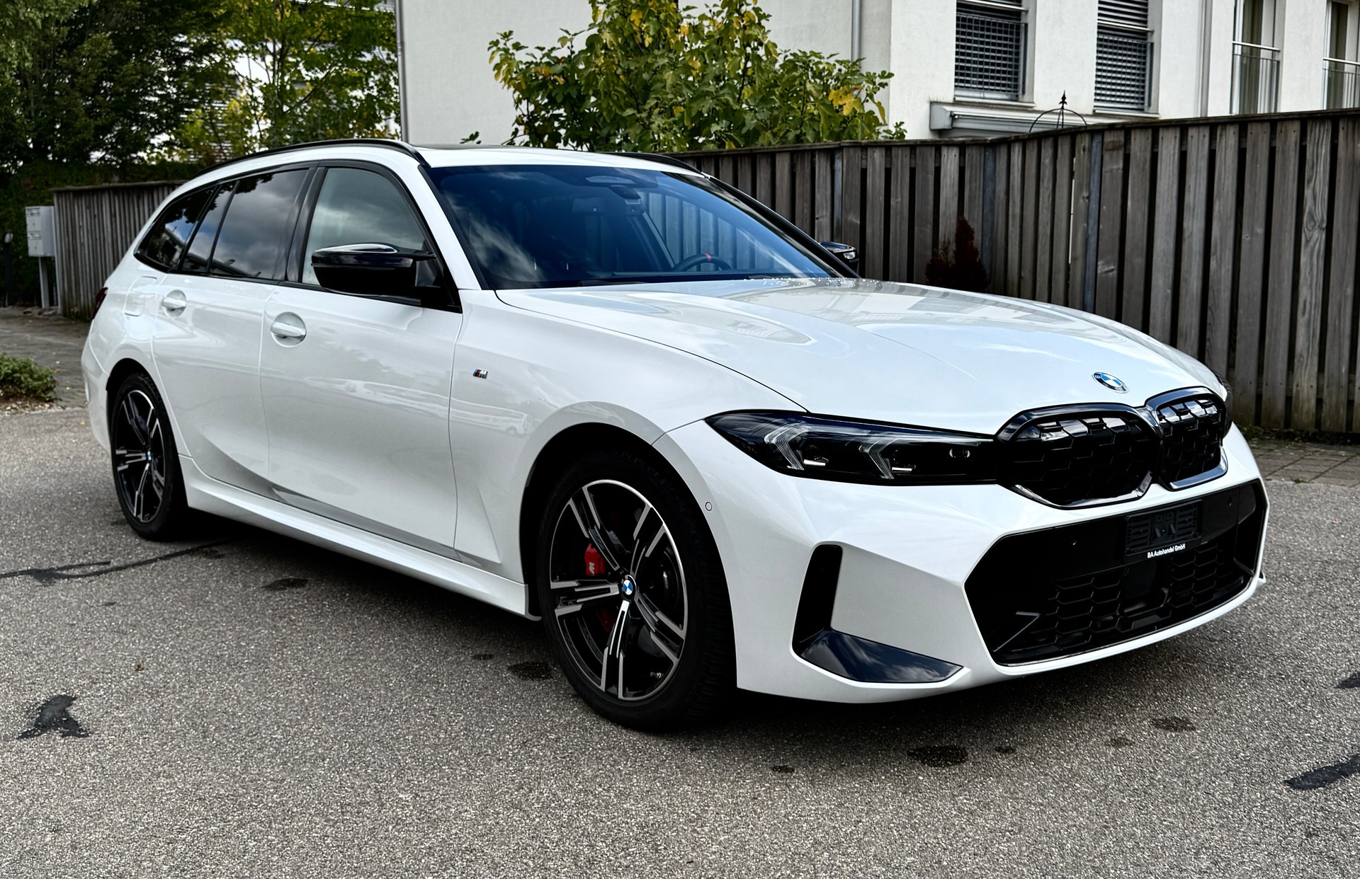 BMW M340i xDRIVE 48V TOURING STEPTRONIC M SPORT PRO*FACELIFT*EL. PANORAMA-GLASSCHIEBEDACH*EL. AHK*
