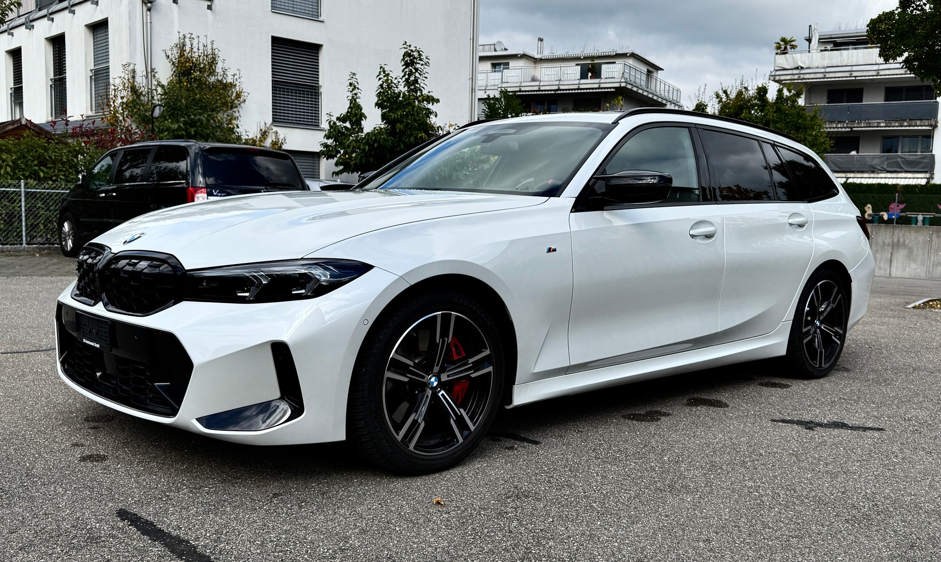BMW M340i xDRIVE 48V TOURING STEPTRONIC M SPORT PRO*FACELIFT*EL. PANORAMA-GLASSCHIEBEDACH*EL. AHK*-showroom-element-2