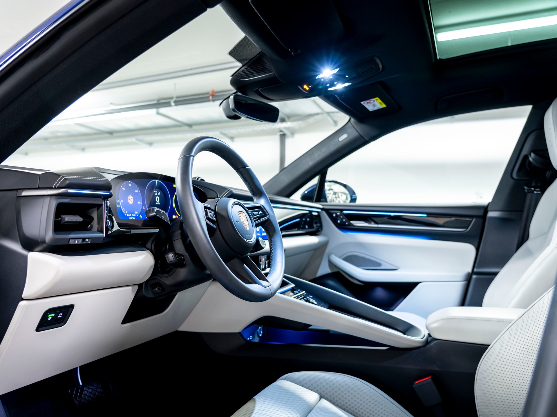 PORSCHE Macan 4 100kWh-image-13