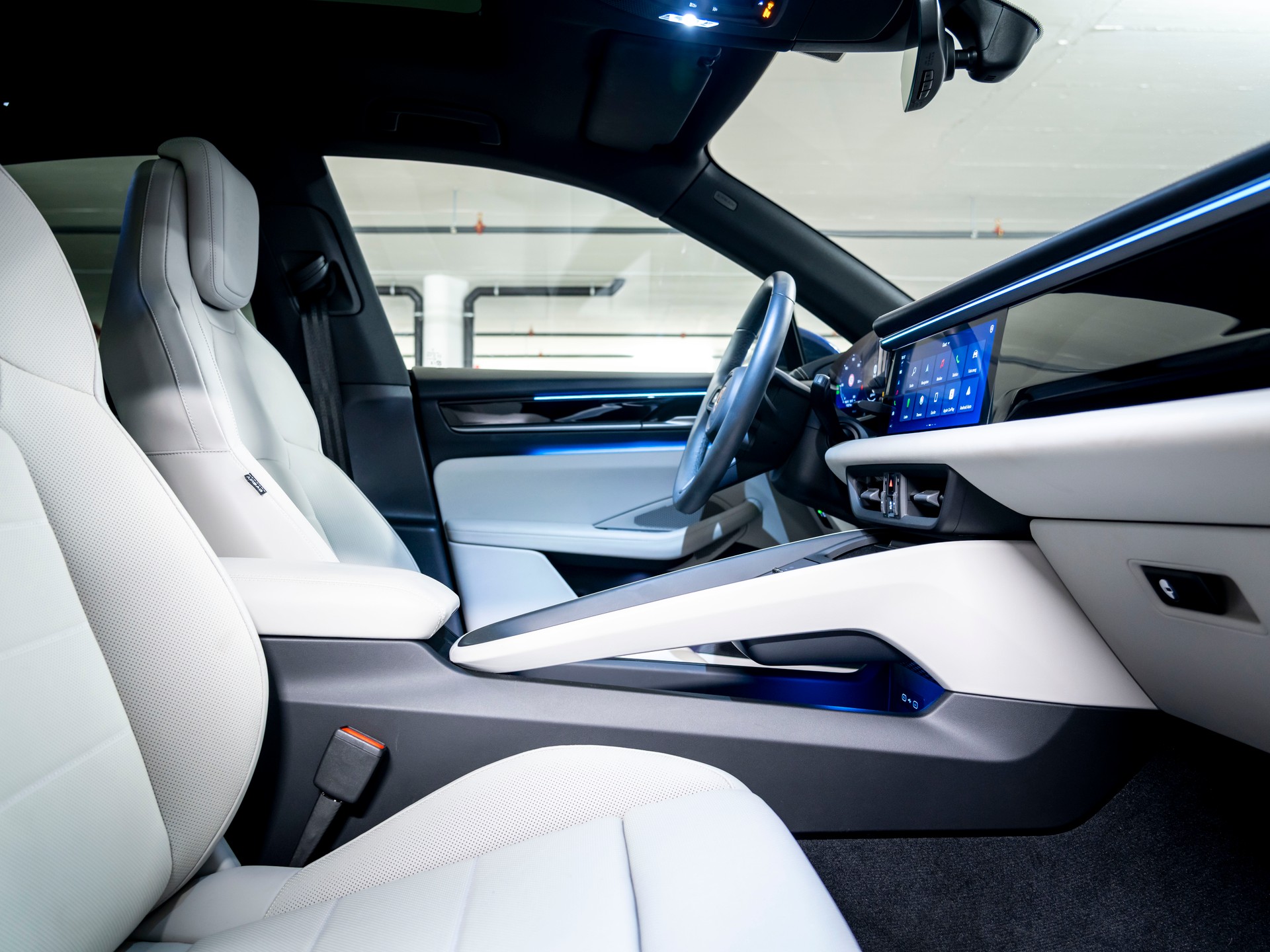PORSCHE Macan 4 100kWh-image-25