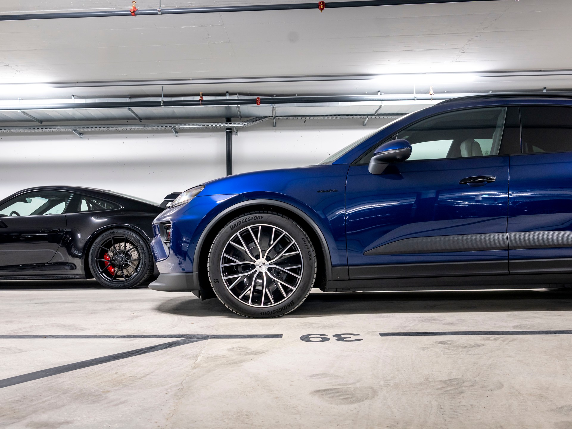 PORSCHE Macan 4 100kWh-image-3