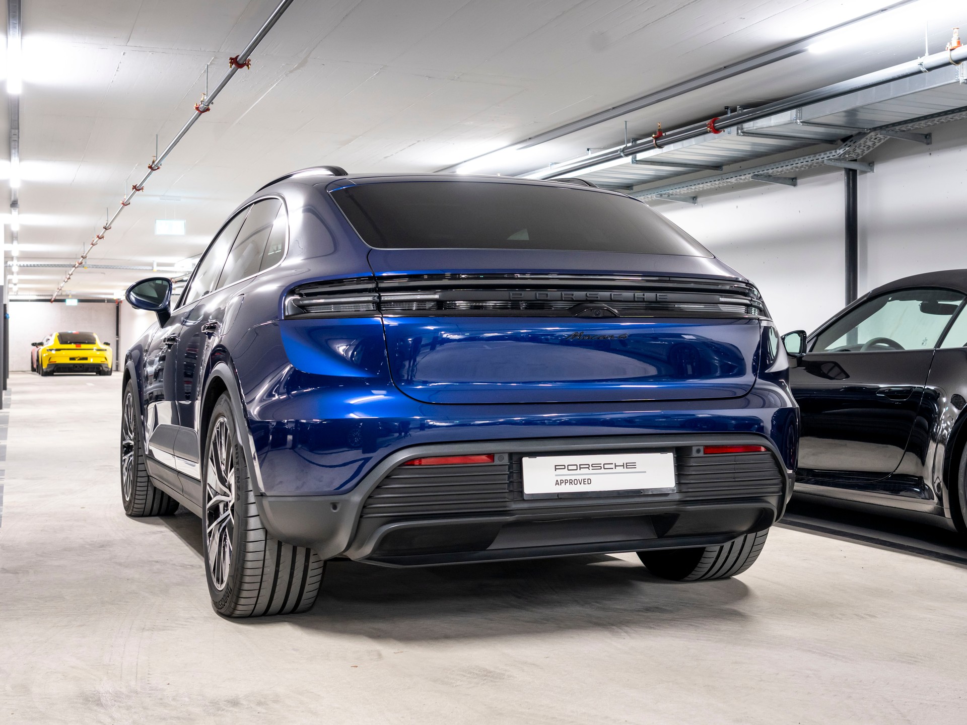 PORSCHE Macan 4 100kWh-image-2