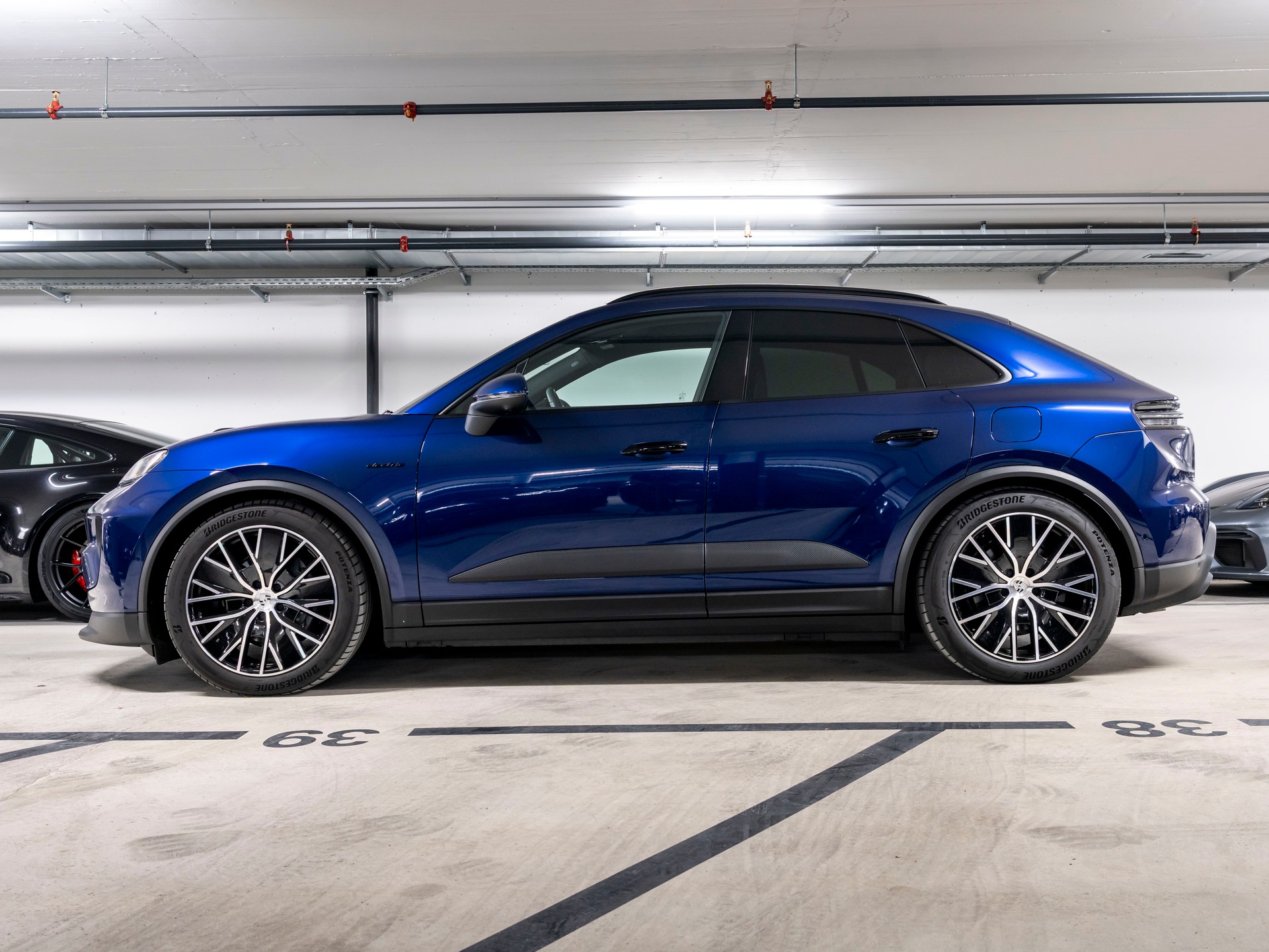 PORSCHE Macan 4 100kWh-image-1
