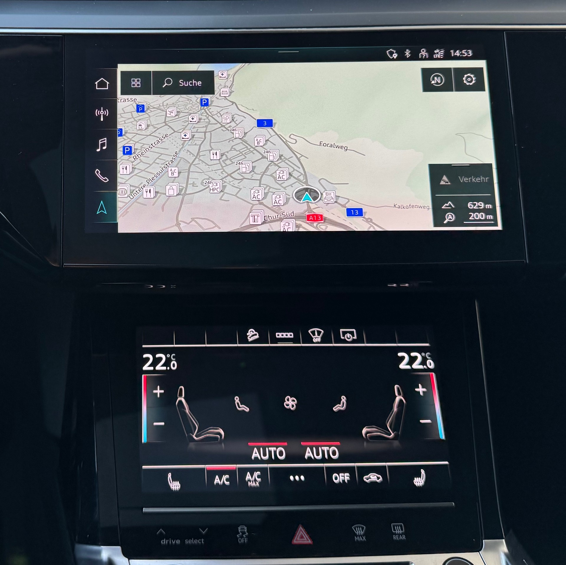 AUDI e-tron 50 quattro-image-15