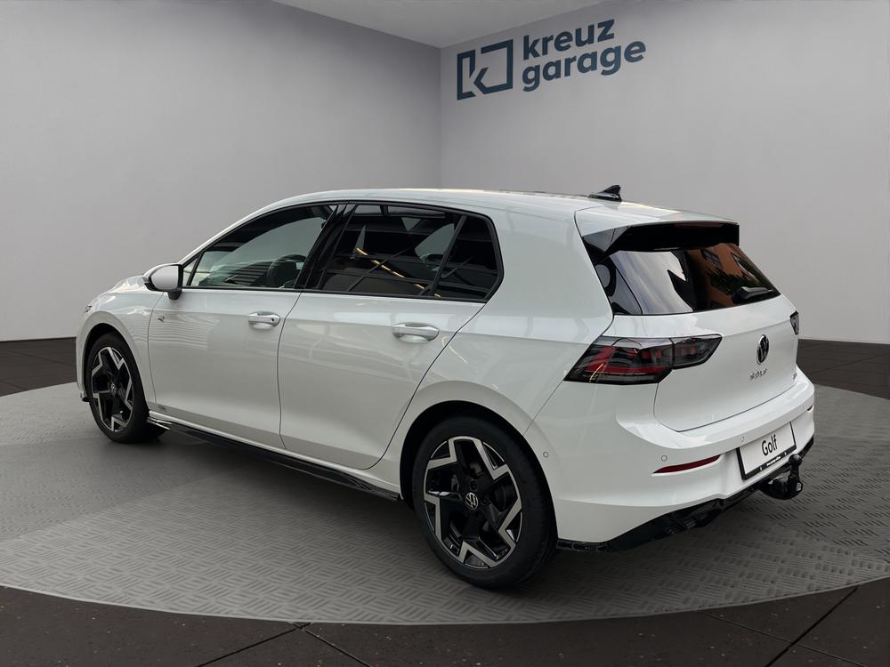 VW Golf 1.5 e TSI mHEV R-Line DSG-image-3