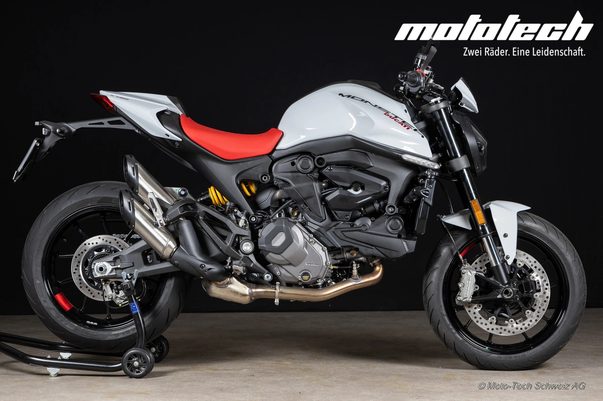 DUCATI Monster 937 (35KW)-showroom-element-1