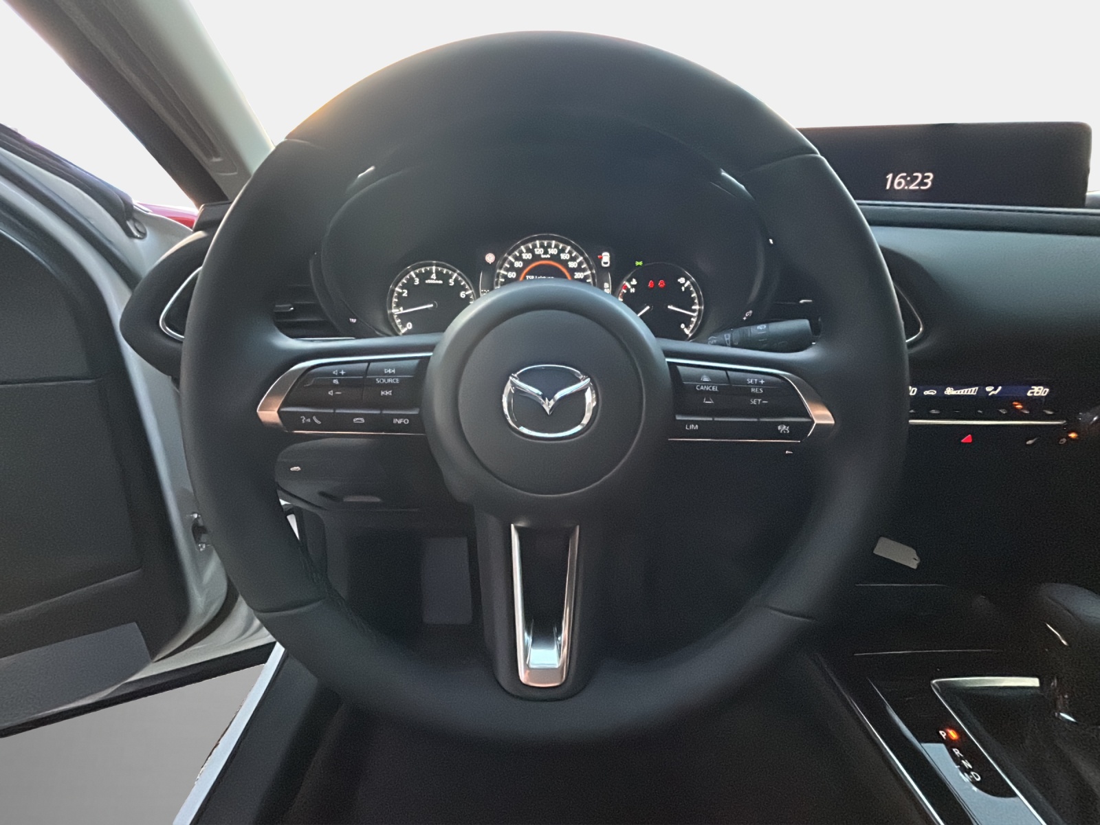 MAZDA CX-30 2.0/186 Homura 4x4-image-13