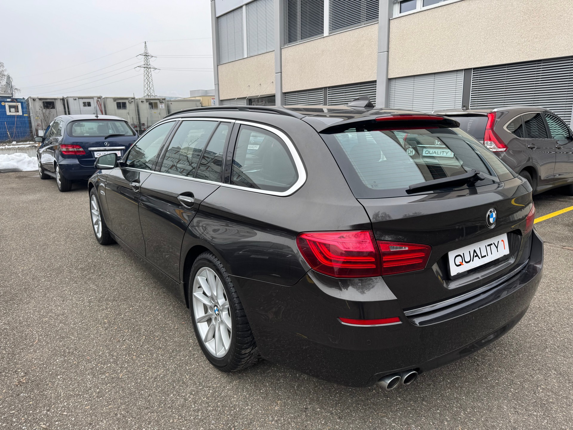 BMW 530d Touring xDrive Steptronic-image-4